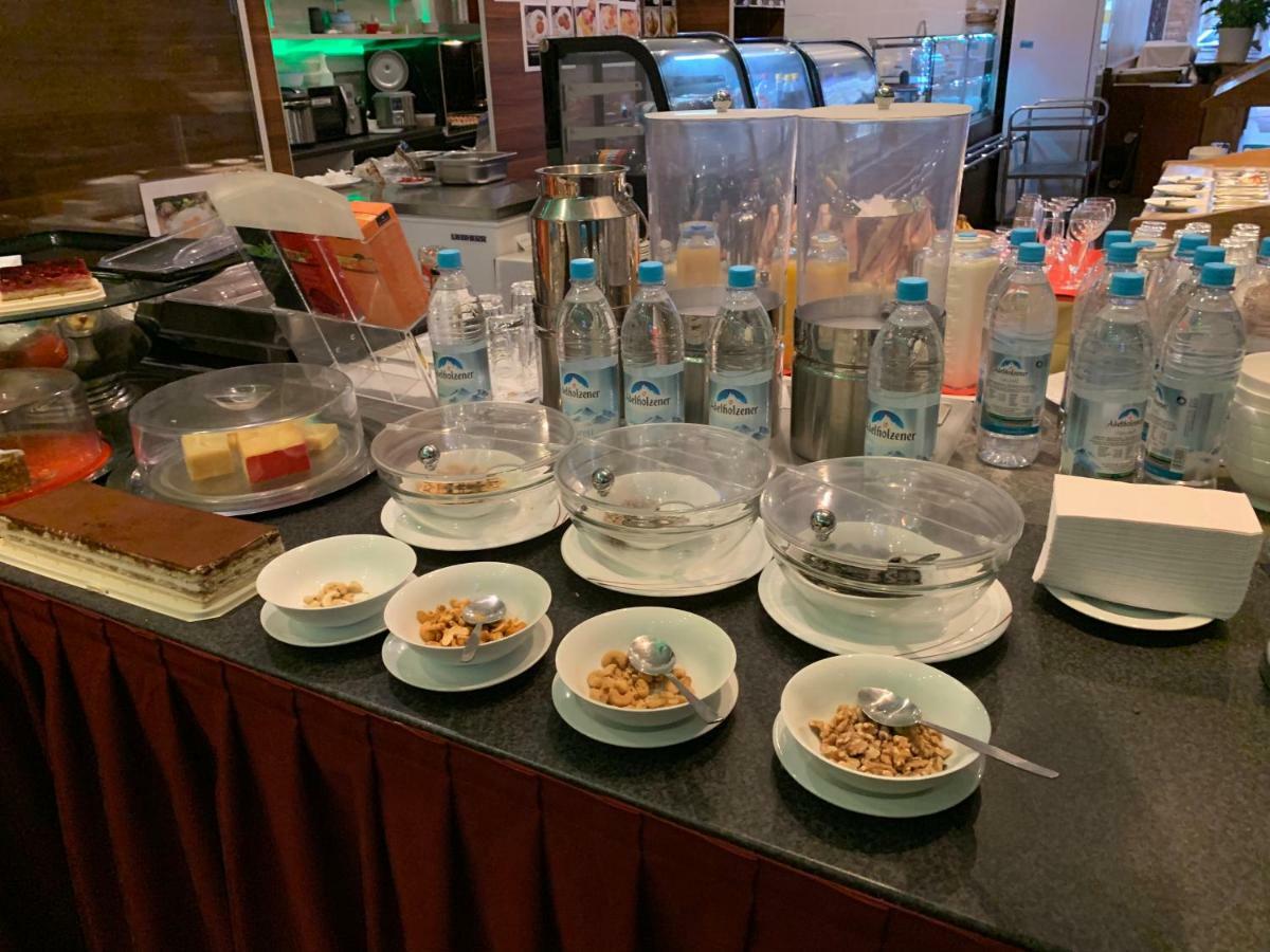 Hotel New Fair Munich Messe Luaran gambar